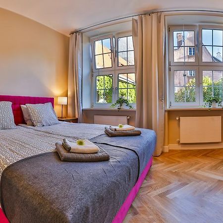 Apartament Bursztynowy Mariacka Old Town Γκντανσκ Δωμάτιο φωτογραφία